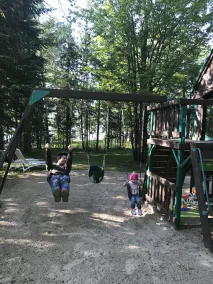 Wunderschönes Blockhaus mit 4 Schlafzimmern und 3 Bädern und Zugang zum Sandstrand - Image 2