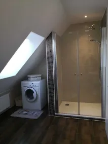 Lovingly furnished attic apartment - Image 3