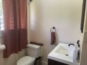 Waimanalo Beach Cottage - Image 2