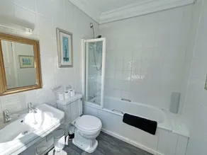 Acomodações de 8 quartos em Horbling, perto de Sleaford - Image 5