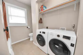 Pet-Friendly Island Loft near Beach & Nightlife - Image 5