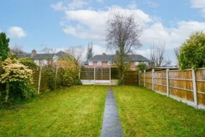 House - Sleeps 4-6 - Parking - Pet friendly - Image 4