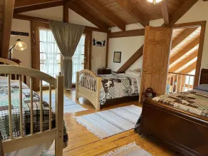 UP NORTH - Charming Chalet - Image 4