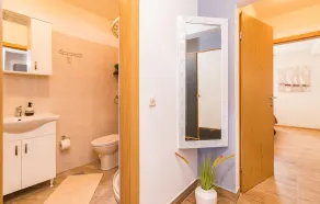 Amazing Apartment In Pula With Wifi - Image 4