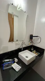 Exclusive retreat in a gated community in Caraguatatuba - Image 4