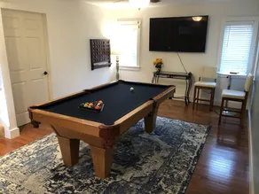 Beautiful Home with Many Activities (15mins from DOW Gardens and Whiting Forest) - Image 3