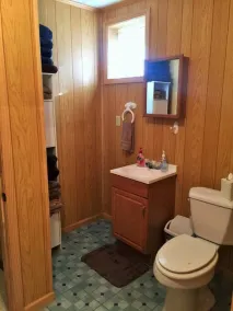 Familjevänlig 3BR hem bara några minuter från Black River med wifi och satellit-tv - Image 3