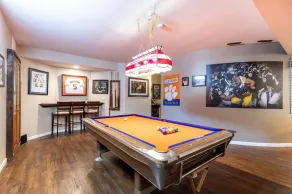 Sprawling Luxury Home on a Private Cul De Sac with Gaming Sports Bar, Big Yard Mins to Annapolis - Image 2