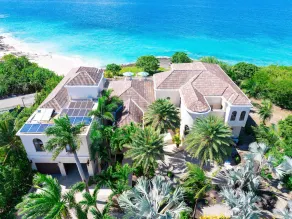 ON THE BEACH Luxury Villa & Beach House, Sleeps 20, Pools, Hot-tubs, Fire-pits… - Image 5