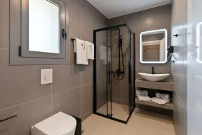 Brisot - Image 3