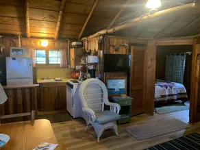 View glorious sunrises and sunsets from this cozy cabin right on Lake Huron! 🌅 - Image 5