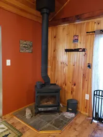 Pymatuning Lake  Cottage! - Image 2