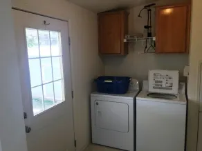 Beach House Getaway, Steps From The Beach - Image 2