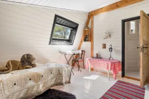 Vestlandet. Usædvanligt arkitekttegnet sommerhus. Fredelige omgivelser. I nærheden af vand. - Image 5