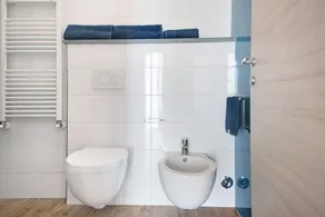Appartamento \"Casa Mare Montaretto 2\" con vista mare, terrazza privata e Wi-Fi - Image 5