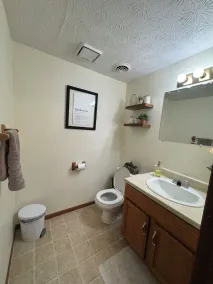 The Cozy Den located near the Ark Encounter - Image 5