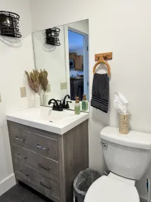 Stunning Single Family 4 BR 4 Bath Home in Kingswood - Image 4