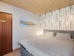 Feusdorf Forest Bungalow - Image 5