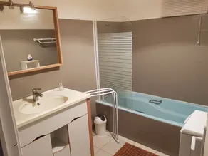 Country house sleeps 8 or 15 - Image 3