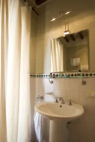 Benozzo vacation apartment with garden and pool - Image 2