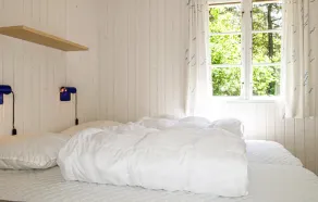Stunning Home In Aakirkeby With Wifi - Image 2