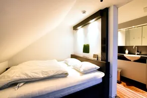 Studio in Former Coach House - Image 4