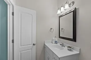 Night N Gale home - Image 4