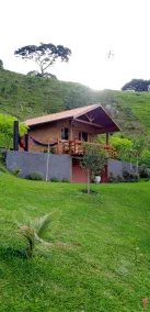 Chalet in the Serra da Mantiqueira mountains in São Bento do Sapucai, near southern Minas Gerais. - Image 4