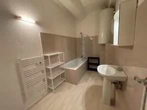 Charming Apartment in the heart of Draguignan - Image 3