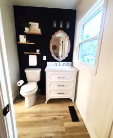 Beautiful, Cozy, and Spacious home- 3 mins from downtown - Image 4