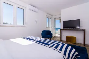 Apartment Deep Blue near Trogir - Image 5