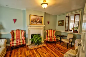 Private 18th Century Farmhouse in Virginia Wine Country with Hot Tub - Image 4
