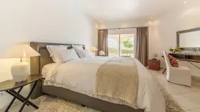 Quality Villa, utsikt över Santa Ponsa Bay, uppvärmd pool och fullt luftkonditionerade - Image 4
