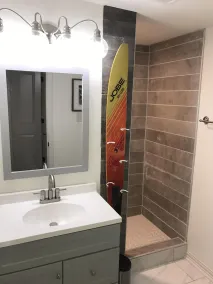 VINTAGE CONDO MIT MODERNER BERÜHRUNG!  BOOTSSTEG! - Image 3