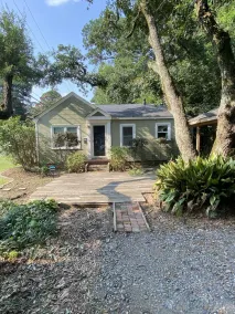 Charming 2/1 Centrally located and close to ULM! Pet Friendly! - Image 5