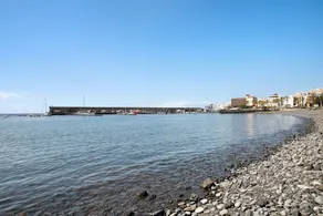 Vacation Home \"Casa Playa\" close to the Sea with Balcony & Wi-Fi - Image 5