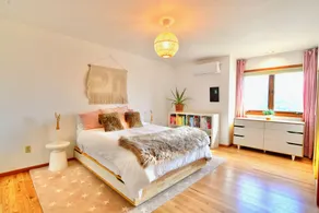 Spacious Architect Home Ideal for Families +Groups - Image 3