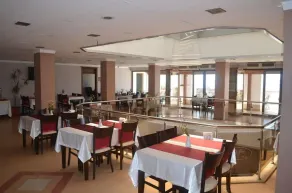 Ayvalık Palas Hotel - Image 5
