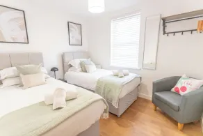 Bedford Meadows Apartment - Image 5