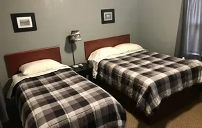 Newly Renovated Motel - Image 3