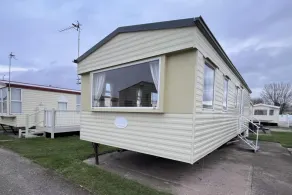 3 Bed Caravan 8 Berth Pet Friendly Parking - Image 5