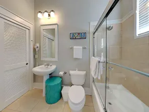 A Garden Cottage - Image 3