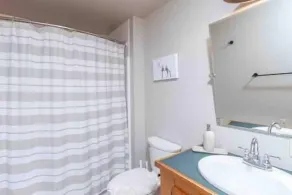 10-acre Cabin Escape - Image 2