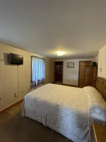 Loon Lodge Limit 8 3 Bedroom Home by RedAwning - Image 4