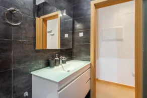 WHome Premium Family Apartment w/ Lift, AC & Barbecue - Image 2