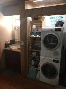 Charmerende 2 Bdrm Condo, fredelig indstilling på buslinjen - Image 3