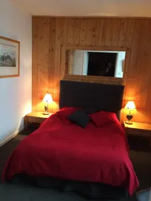 Lys i chalet lejlighed, smuk udsigt over Mont Blanc, 200m fra pisterne - Image 2