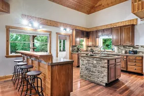 ZEN MountainRetreatVilla•Hot Tub•FirePit•Fenced Yard•Dog-Centric•EVCharger•Games - Image 5