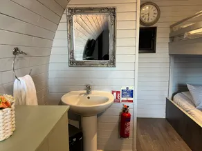 Deluxe Glamping Pod with Hot Tub - Image 5