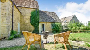 Butts Farm - Image 3